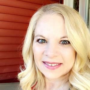 Meet your Posher, Gina